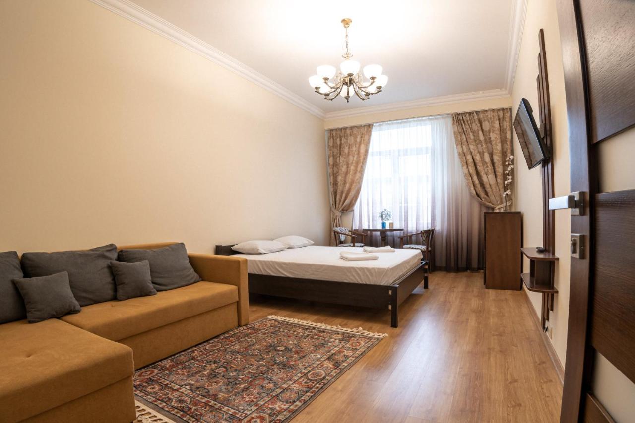 Comfort Apartment Lviv Exterior foto