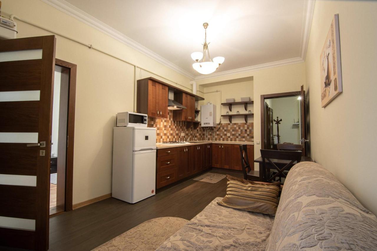 Comfort Apartment Lviv Exterior foto