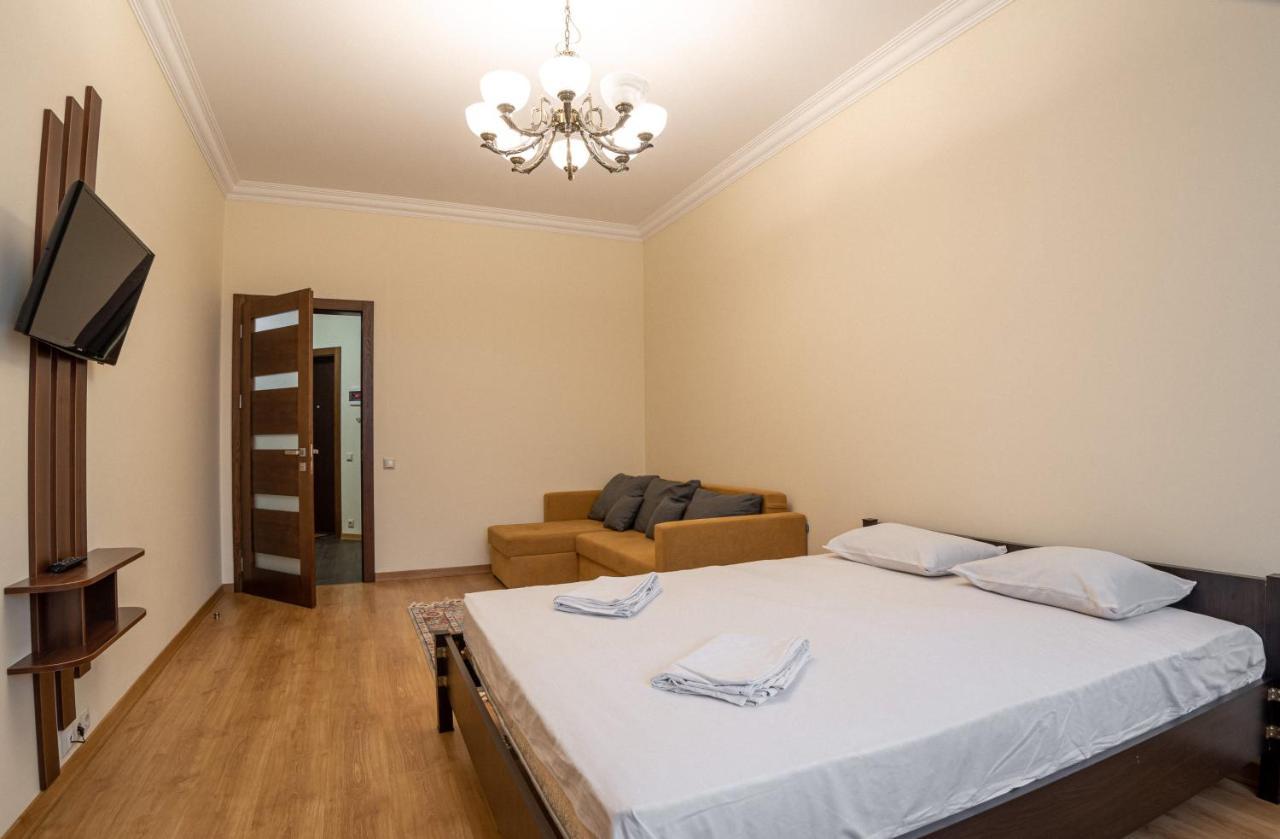 Comfort Apartment Lviv Exterior foto