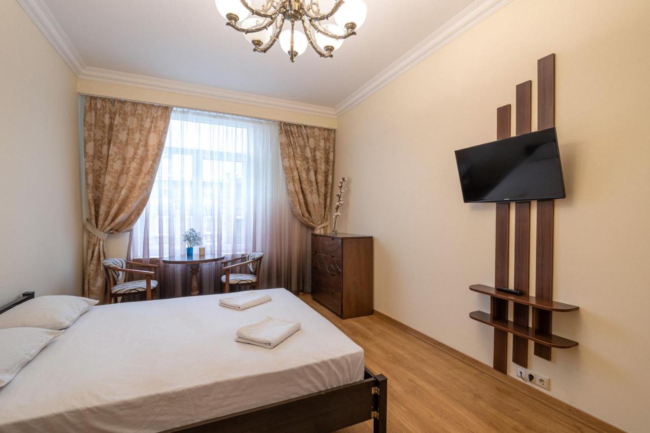 Comfort Apartment Lviv Exterior foto